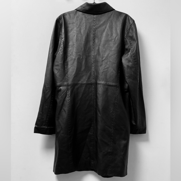 🔥Stylish Pasha & Jo Braid Accented Long Black Leather Button Down Jacket! - Picture 2 of 10